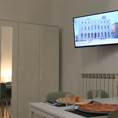 Ciao Belli Flat Centre And Parking - Con Posto Auto Apartman *